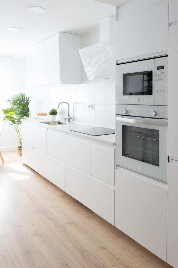 Apartament Lujoso Entre 2 Playas Con Garaje, Wifi Gijón
